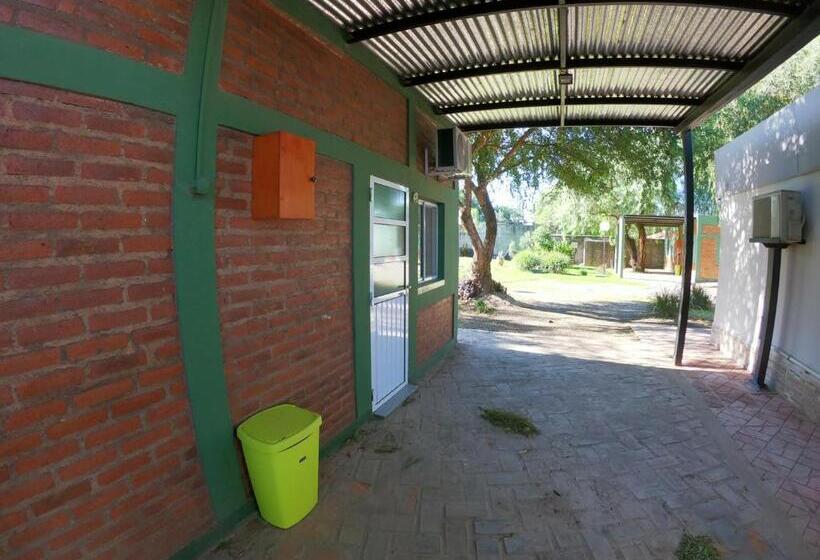 اتاق اکونومی, Las Catalinas Cabañas