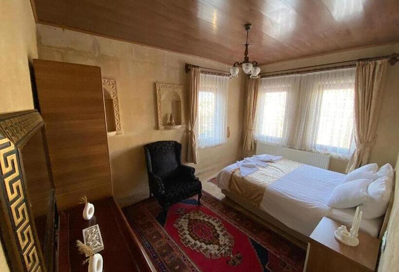 اتاق استاندارد با تخت بزرگ, Arnovalley