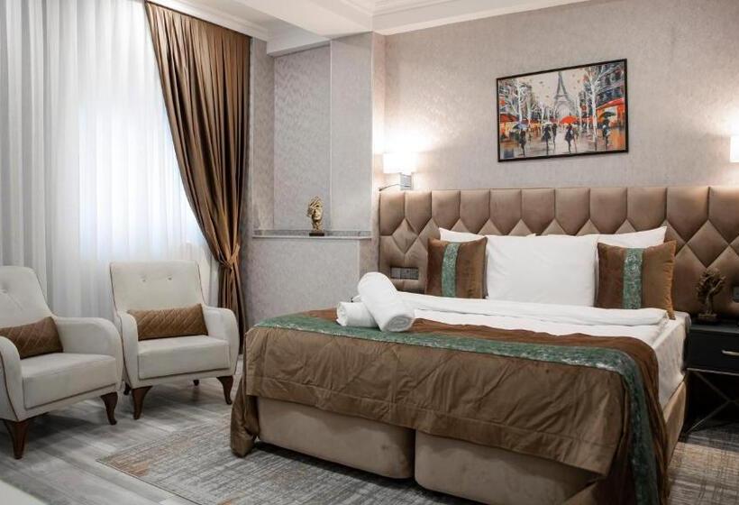 سوییت خانوادگی, Essam Deluxe