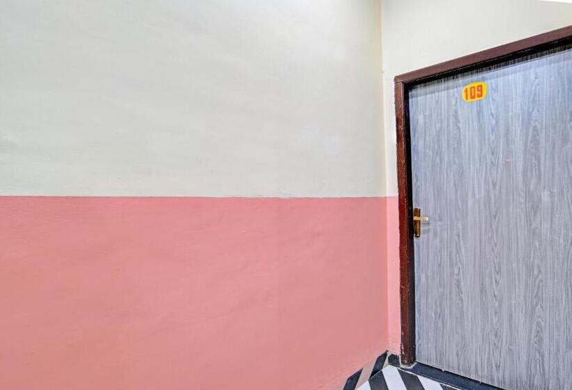 اتاق استاندارد, Spot On 81125 Hotel Ashirwad