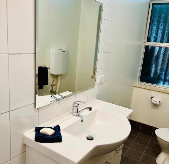 اتاق استاندارد, Mirambeena Motel