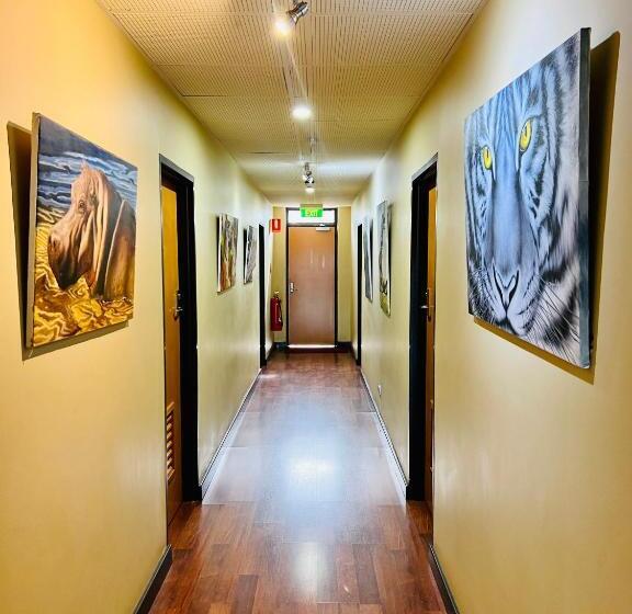 اتاق استاندارد, Mirambeena Motel