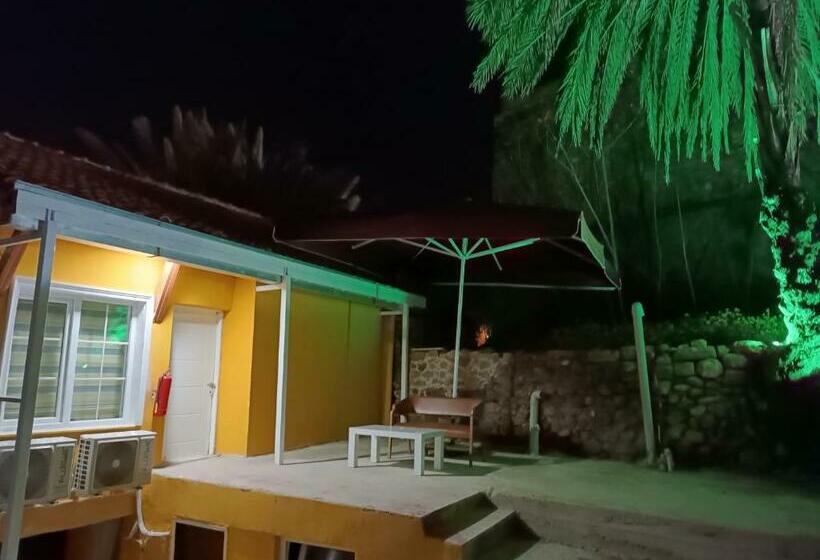اتاق استاندارد, Tag Pansiyon