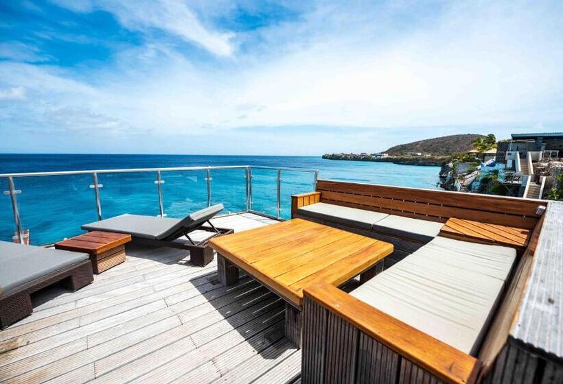 استودیوی استاندارد, Lagun Sunset Resort All Natural Clothing Optional