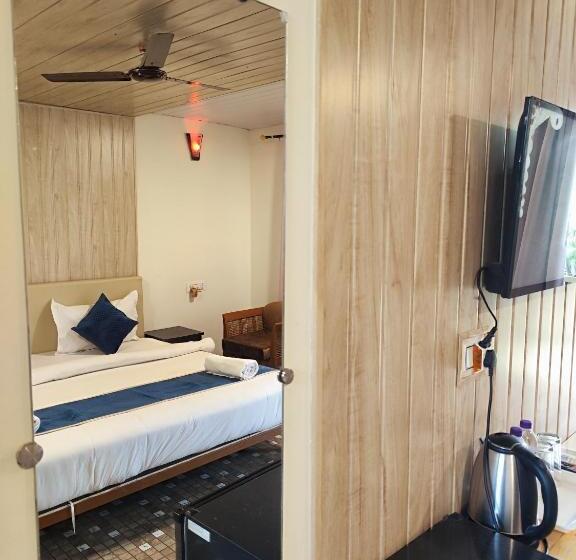 اتاق استاندارد با چشم‌انداز استخر, The Sunbliss Cottages