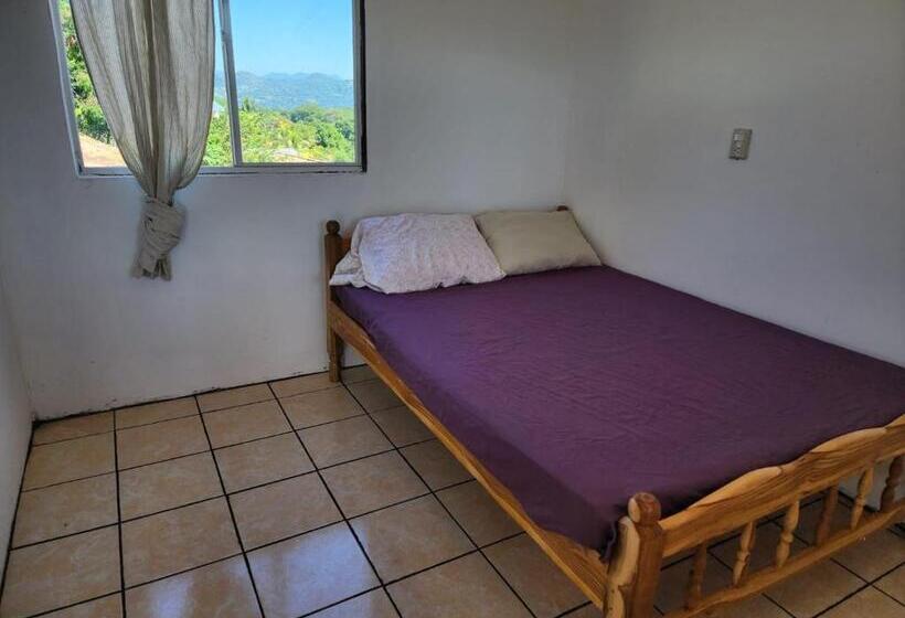 اتاق لوکس, Hostal El Porrón