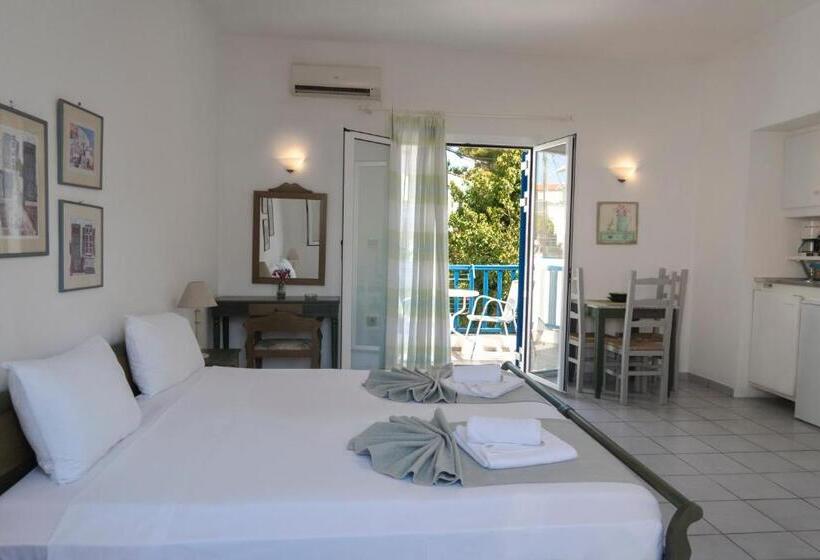 استودیوی استاندارد, Astra Hotel Apartments