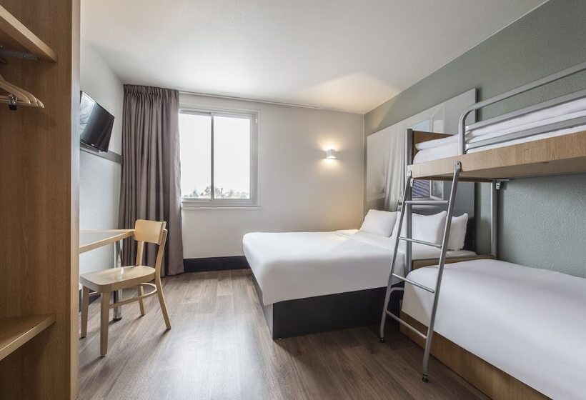 اتاق استاندارد چهار تخته, B&b Hotel Orange