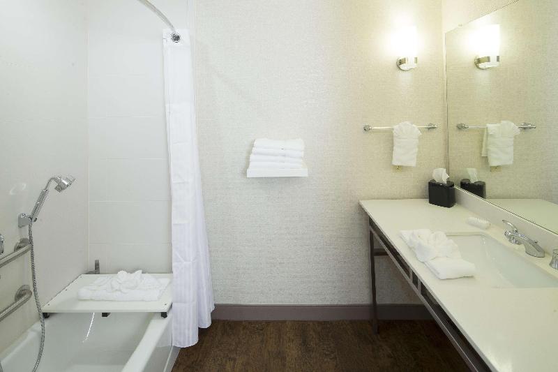 سوئیت با تخت بزرگ, Hilton Garden Inn Longview