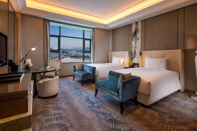 اتاق اجرایی, Hilton Urumqi
