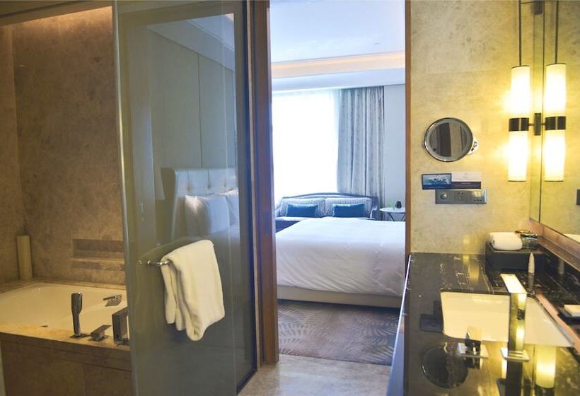 اتاق لوکس, Hilton Urumqi
