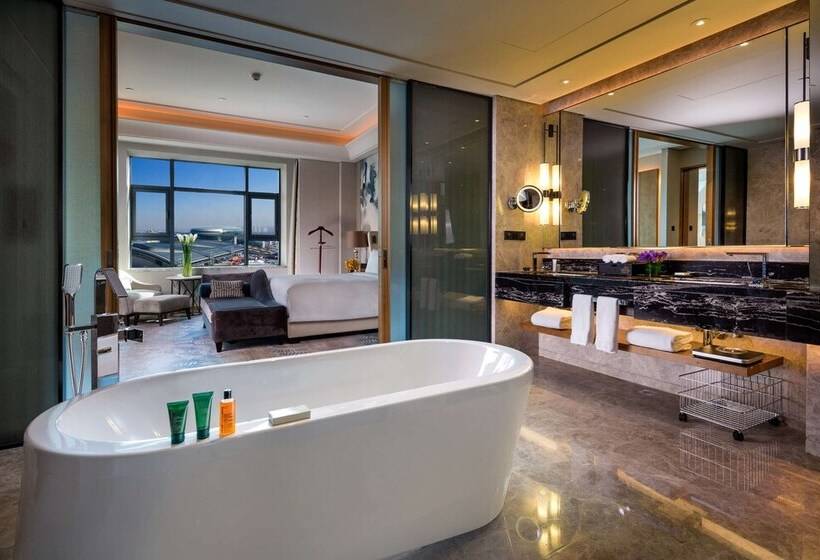 سوئیت پریمیوم, Hilton Urumqi