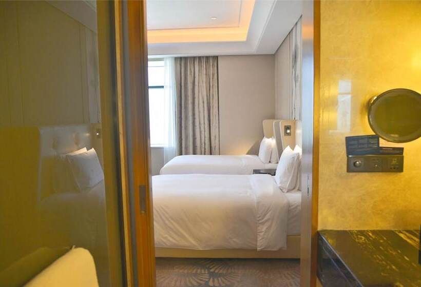 اتاق اجرایی, Hilton Urumqi