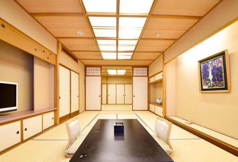 اتاق استاندارد چهار تخته, Ikaho Onsen Kokuya