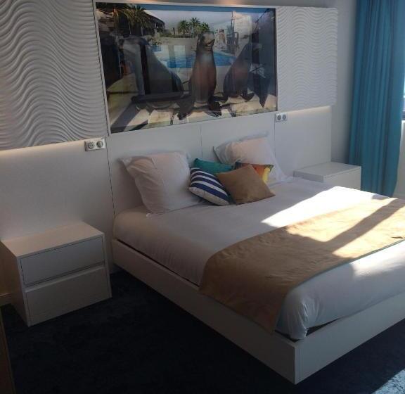 Triple Room Sea View, Marineland Hôtel