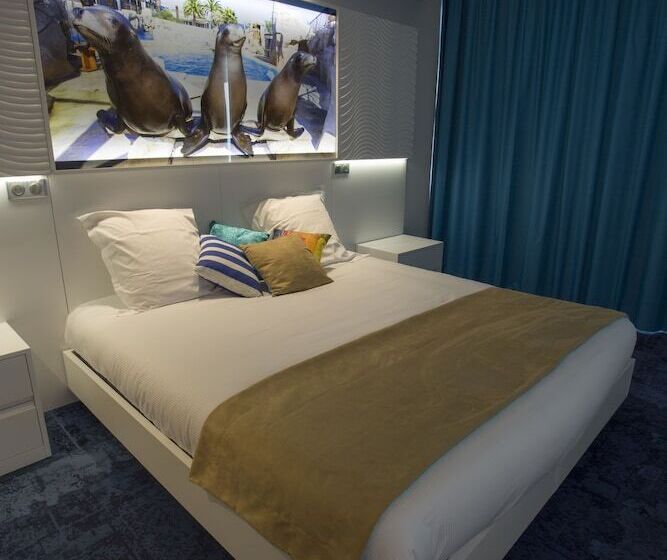 Quarto Triplo Standart, Marineland Resort