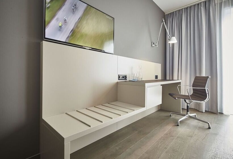 اتاق استاندارد با چشم‌انداز باغ, Modern Times Hotel, Vevey, A Tribute Portfolio