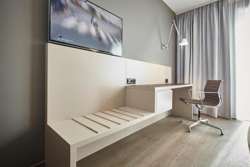 اتاق استاندارد با چشم‌انداز باغ, Modern Times Hotel, Vevey, A Tribute Portfolio