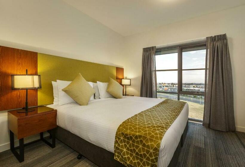استودیو اجرایی, Quest Melbourne Airport
