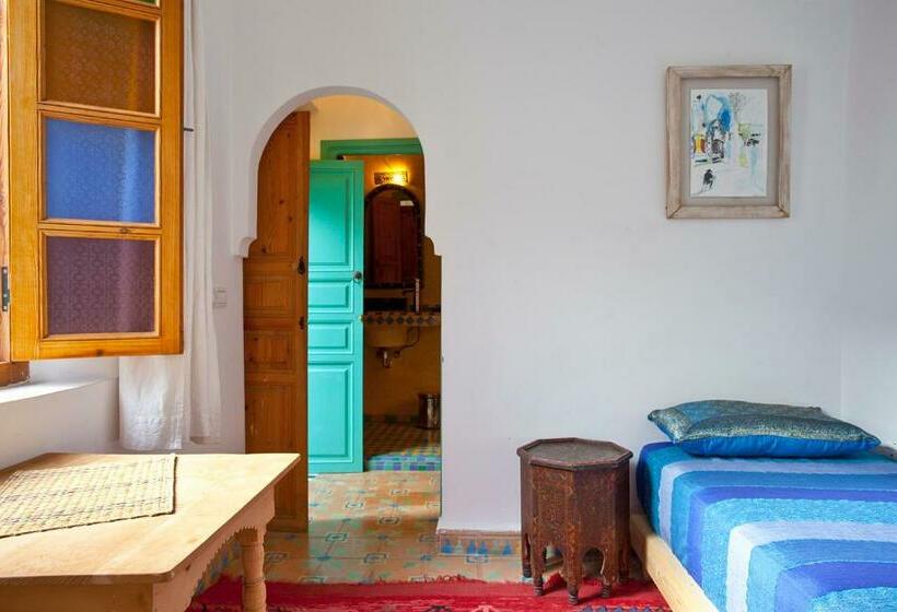 اتاق سوپریور سه تخته, Riad Dar Aida