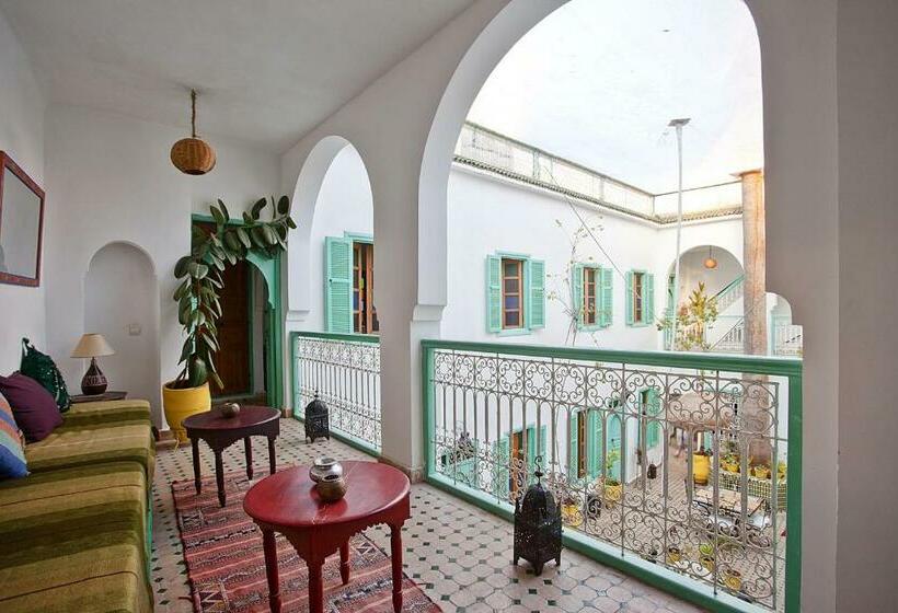 اتاق استاندارد سه تخته با چشم‌انداز باغ, Riad Dar Aida