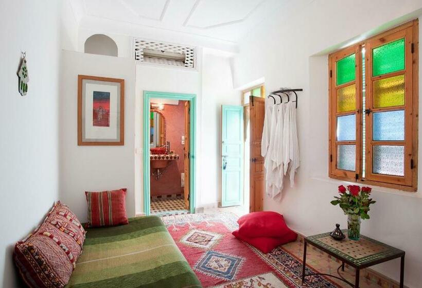اتاق سوپریور سه تخته, Riad Dar Aida