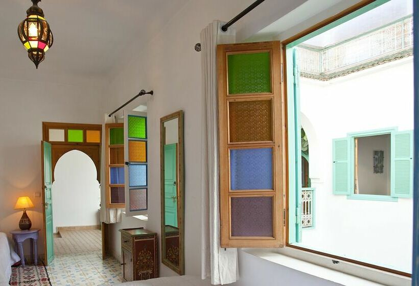 اتاق استاندارد سه تخته با چشم‌انداز باغ, Riad Dar Aida