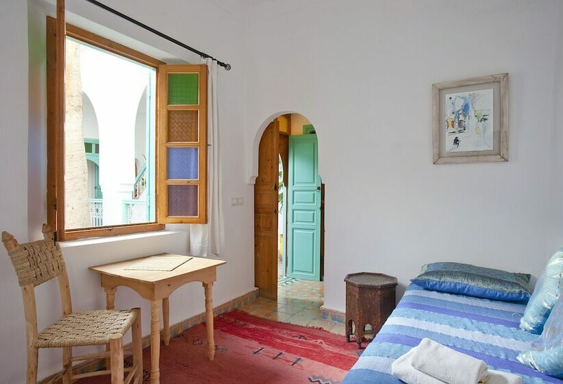 اتاق سوپریور سه تخته, Riad Dar Aida
