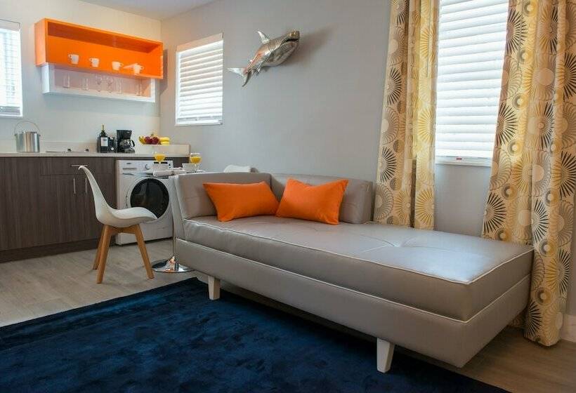 سوییت, Seaside All Suites