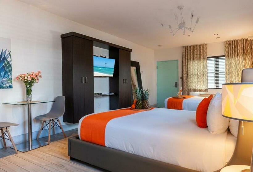 استودیوی استاندارد, Seaside All Suites