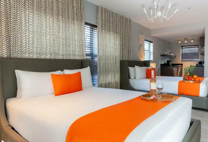 استودیوی استاندارد, Seaside All Suites