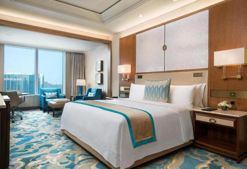 اتاق لوکس با تخت بزرگ, St. Regis Macao