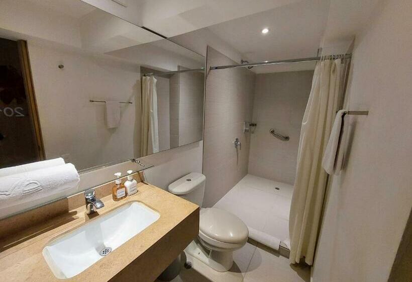 استودیوی استاندارد, Viaggio Teleport City Suites