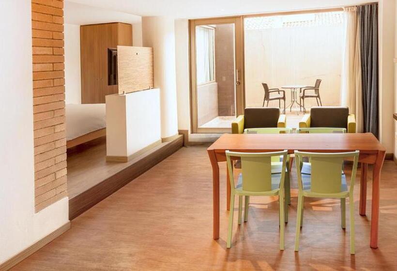سوییت, Viaggio Teleport City Suites