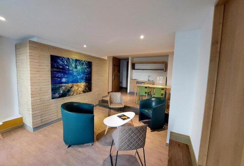 سوییت خانوادگی, Viaggio Teleport City Suites