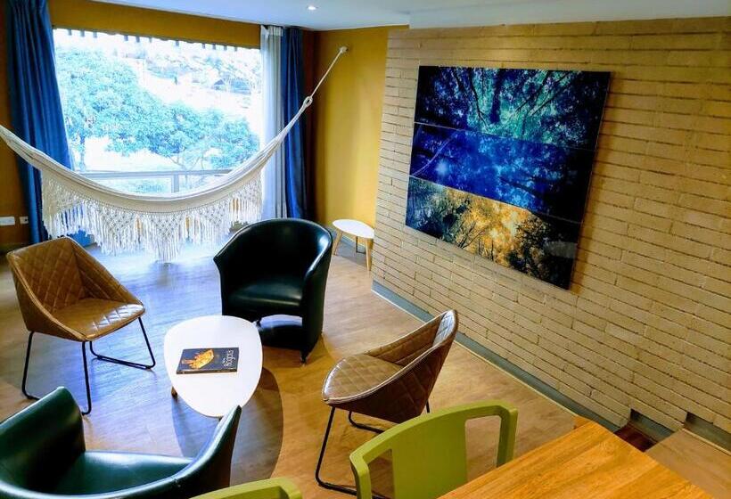 سوییت خانوادگی, Viaggio Teleport City Suites