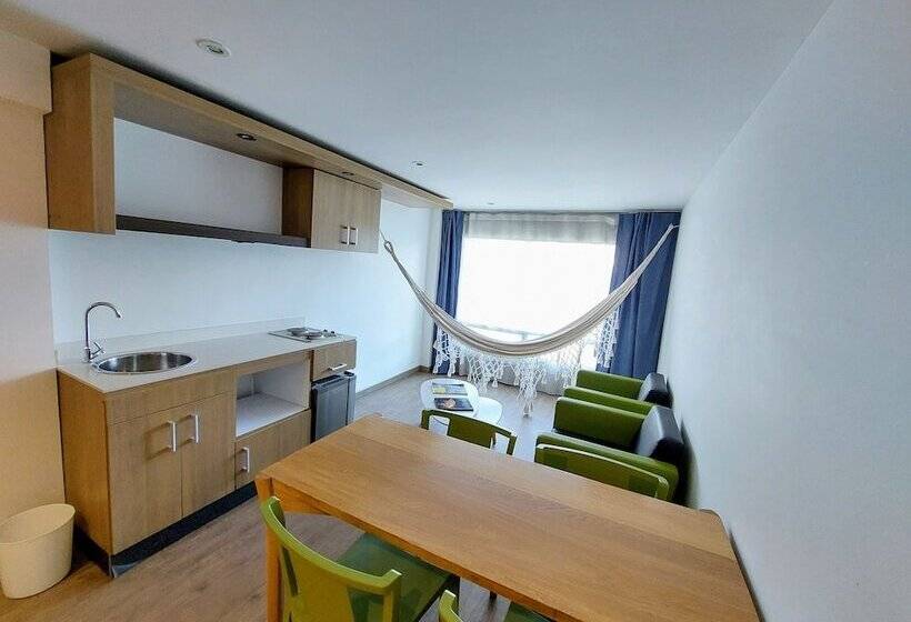 سوییت خانوادگی, Viaggio Teleport City Suites