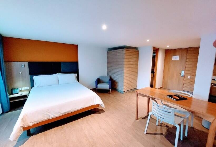 استودیوی استاندارد, Viaggio Teleport City Suites