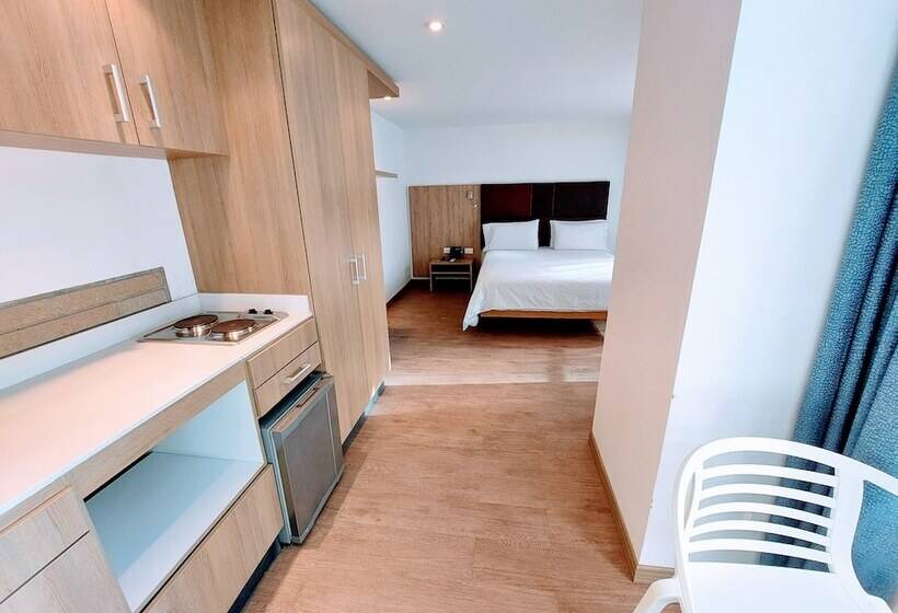 استودیوی استاندارد, Viaggio Teleport City Suites