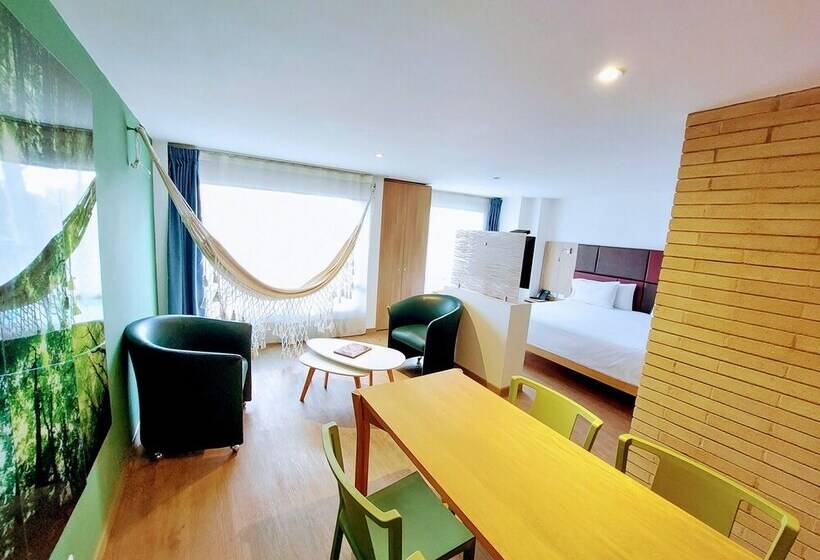 سوییت, Viaggio Teleport City Suites