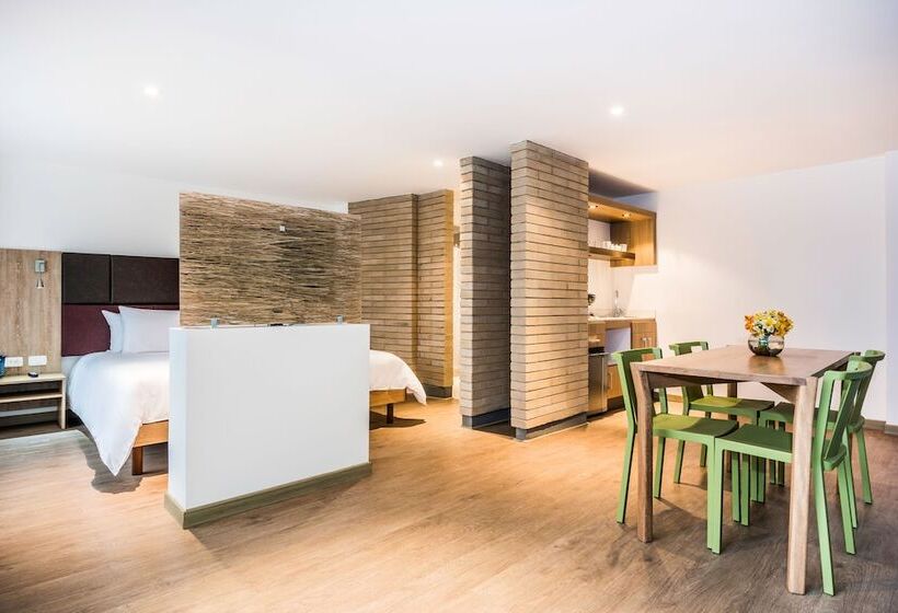 سوییت, Viaggio Teleport City Suites