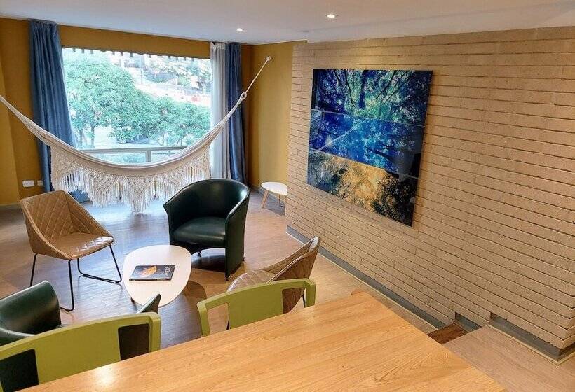 سوییت خانوادگی, Viaggio Teleport City Suites