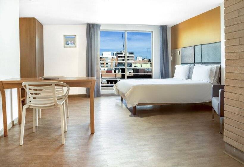 استودیوی استاندارد, Viaggio Teleport City Suites