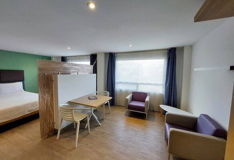 سوییت, Viaggio Teleport City Suites