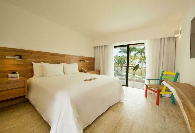 اتاق استاندارد با تخت بزرگ, Viva V Samana By Wyndham, A Trademark Adults All Inclusive