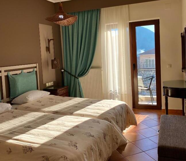 استودیوی لوکس, Marianna S Home Accommodation