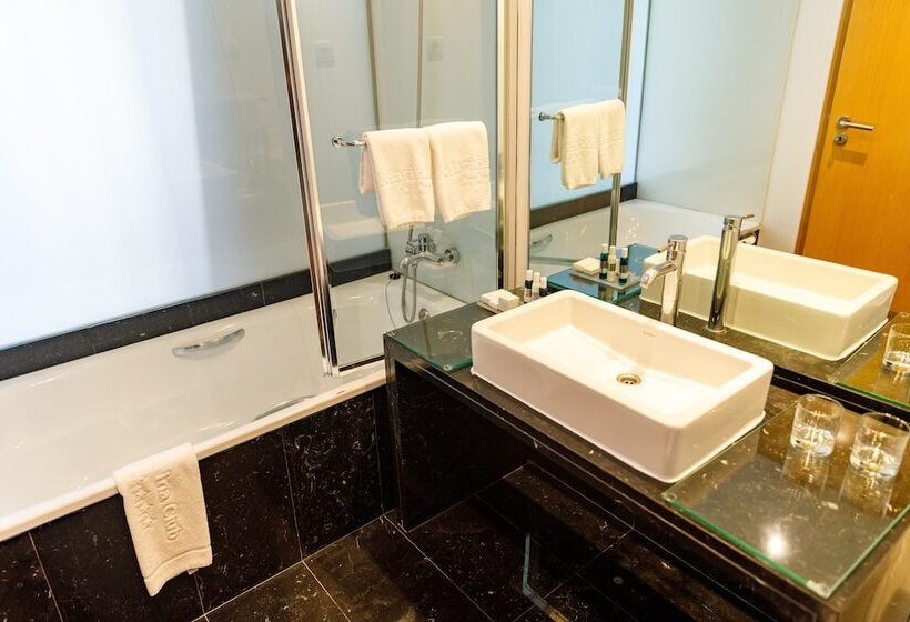 带2个卧室的高级公寓, Marina Club Suite