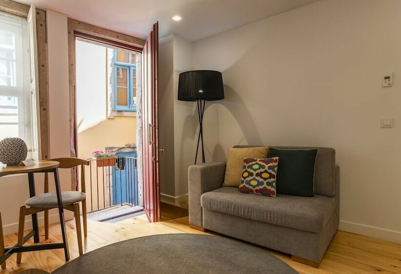 1 Bedroom Apartment, Porto River