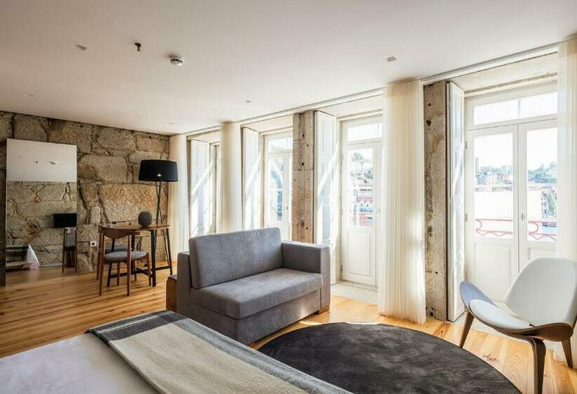 Standaard Studio met Balkon, Porto River