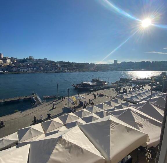 Standard studio with river view, Porto River